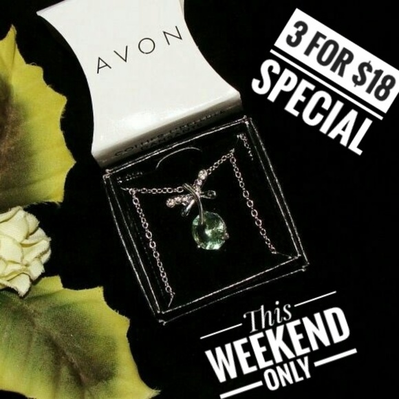 Avon Jewelry - 3x$18 Dragonfly Dance Necklace Green-like